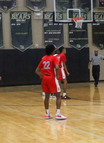  The Heart of a Champion: Lydell Williams' Inspiring Journey on and off the Court