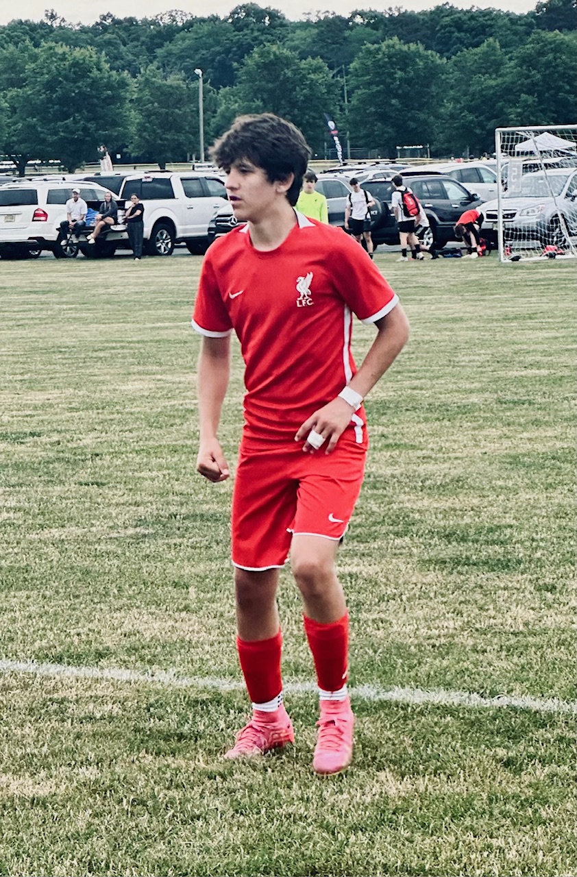 Alexandros Bouhoutsos: A Passionate Winger with Big Dreams